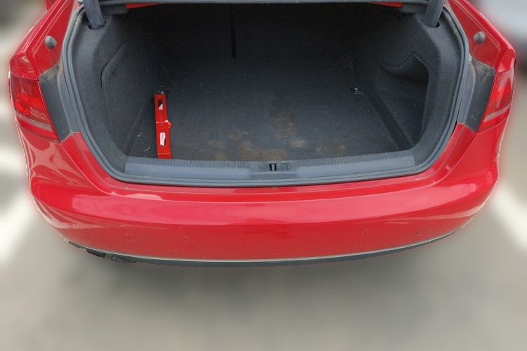 Used Audi A4L 2010 2.0 TFSI Comfort Edition Trunk