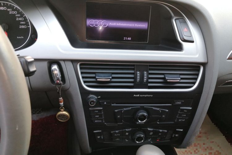 Used Audi A4L 2010 2.0 TFSI Comfort Edition Audio And AC Panel
