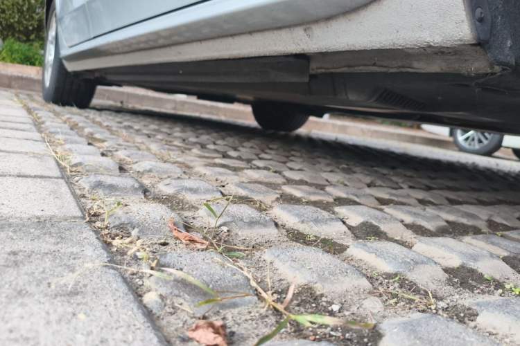 Used Audi A4L 2010 2.0 TFSI Technology Edition Chassis Front Right