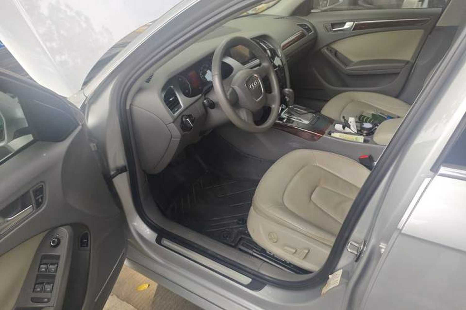 Used Audi A4L 2010 2.0 TFSI Comfort Edition Driver Seat