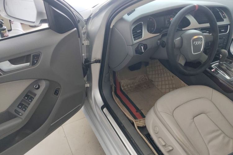 Used Audi A4L 2010 2.0 TFSI Comfort Edition Driver Seat