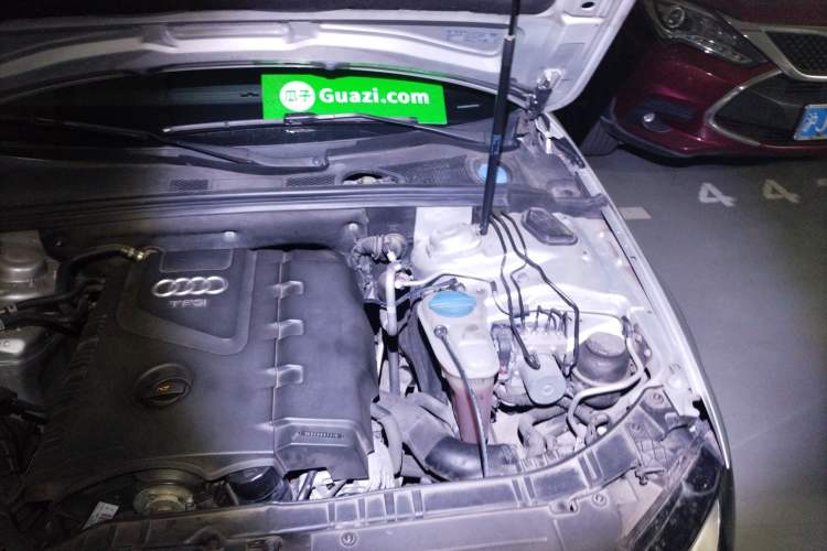 Used Audi A4L 2010 2.0 TFSI Luxury Model Engine Bay Left