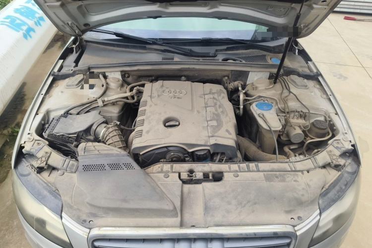 Used Audi A4L 2010 2.0 TFSI Standard Edition Engine Bay