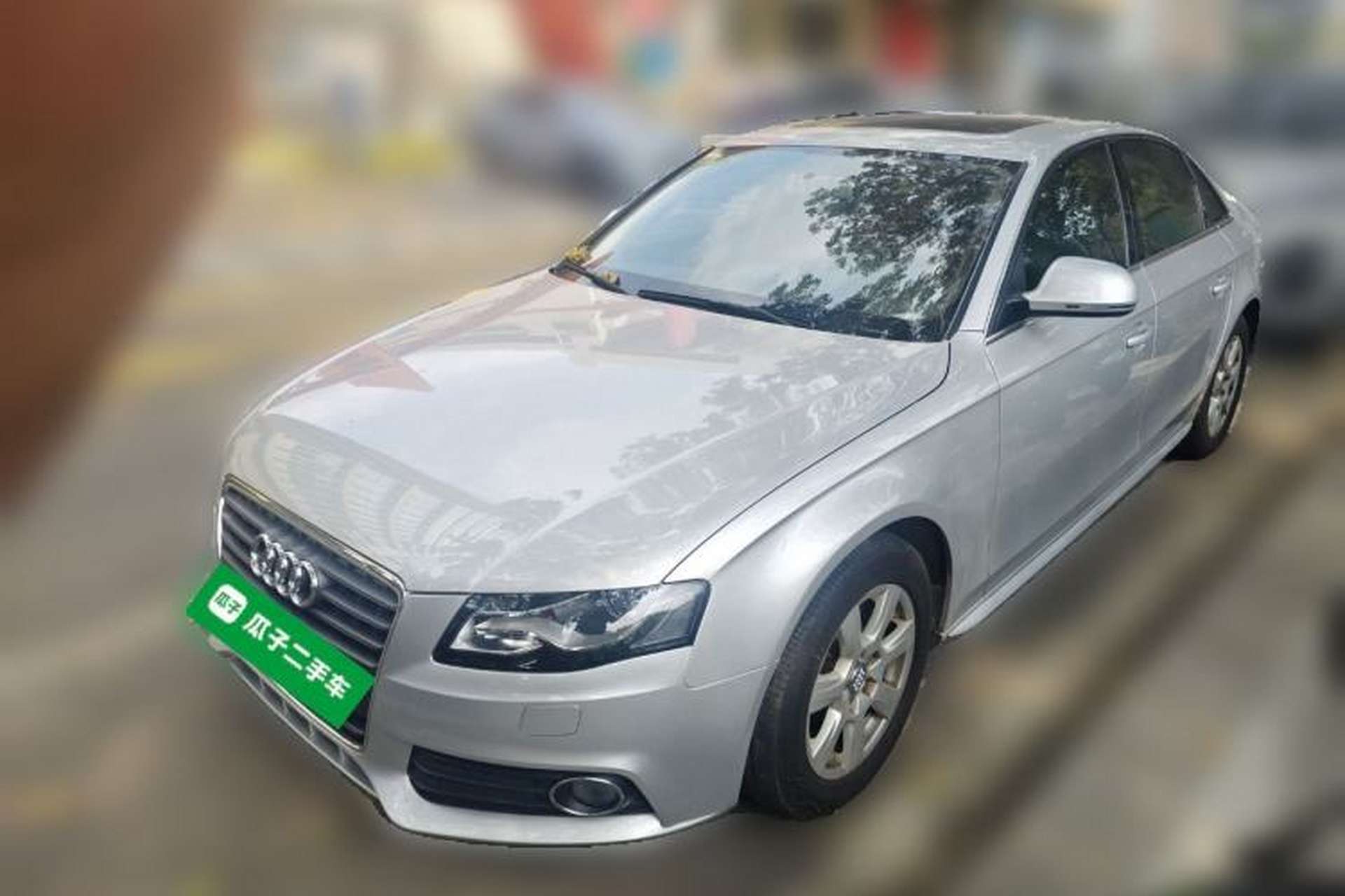 Used Audi A4L 2010 2.0 TFSI Comfort Edition Front Left 45 Deg