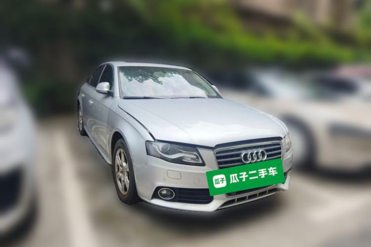 Used Audi A4L 2010 2.0 TFSI Technology Edition Front Right 45 Deg