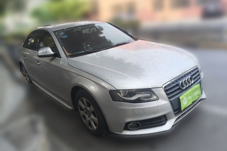 Used Audi A4L 2010 2.0 TFSI Standard Edition Front Right 45 Deg