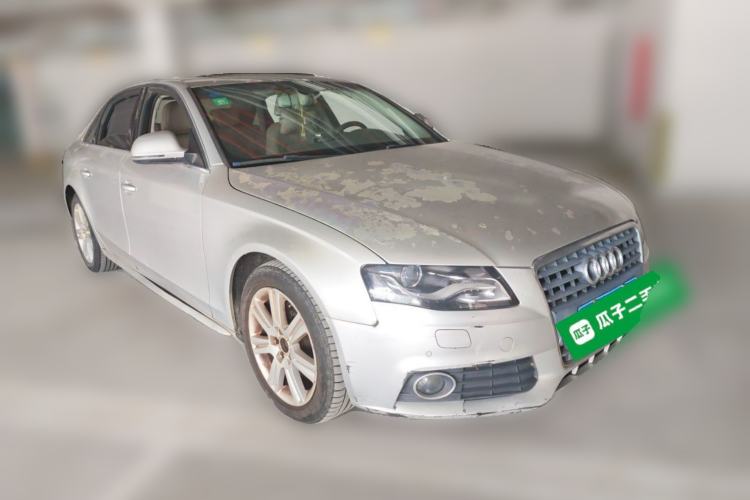 Used Audi A4L 2010 2.0 TFSI Luxury Model Front Right 45 Deg