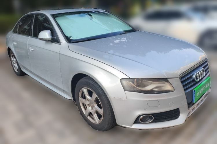 Used Audi A4L 2010 2.0 TFSI Technology Edition Front Right 45 Deg