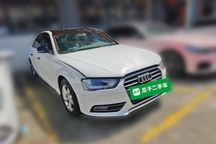 Used Audi A4L 2010 2.0 TFSI Comfort Edition Front Right 45 Deg