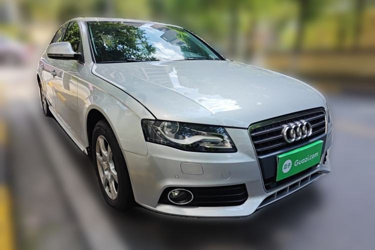 Used Audi A4L 2010 2.0 TFSI Technology Edition Front Right 45 Deg