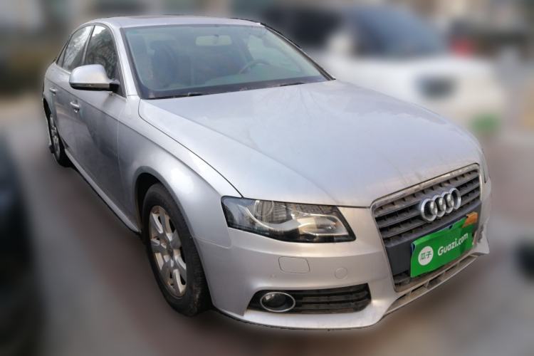 Used Audi A4L 2010 2.0 TFSI Comfort Edition Front Right 45 Deg