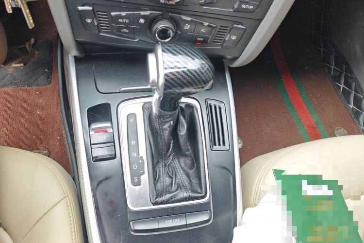 Used Audi A4L 2010 2.0 TFSI Standard Edition Gear Lever