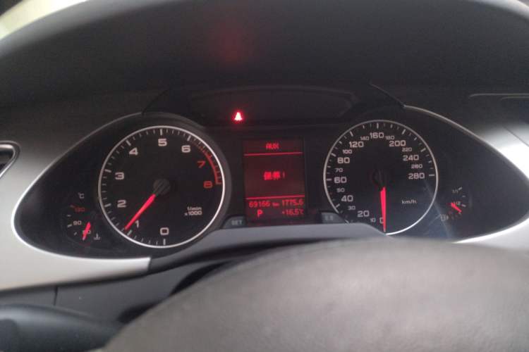 Used Audi A4L 2010 2.0 TFSI Standard Edition Instrument Cluster