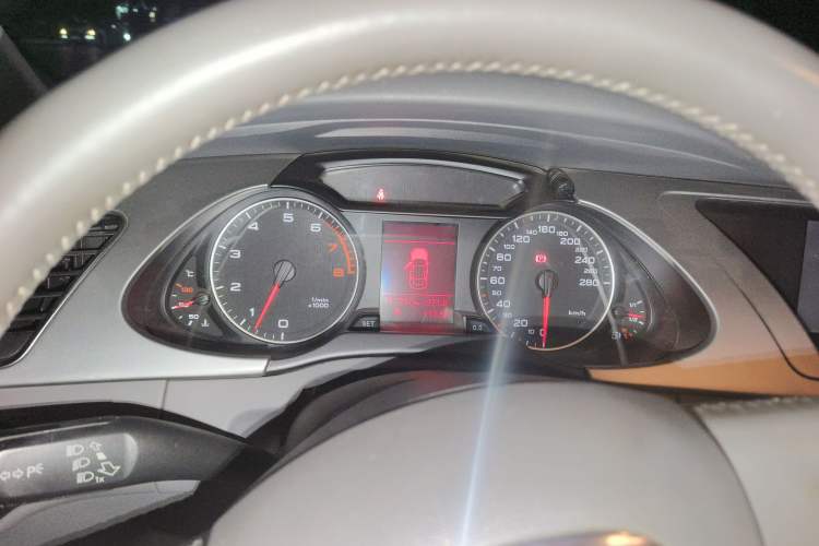 Used Audi A4L 2010 2.0 TFSI Comfort Edition Instrument Cluster