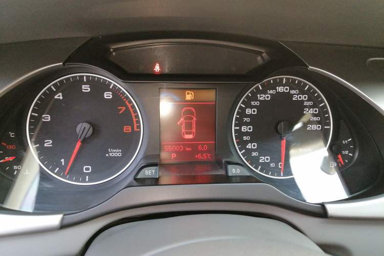 Used Audi A4L 2010 2.0 TFSI Comfort Edition Instrument Cluster