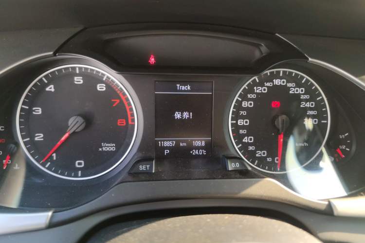 Used Audi A4L 2010 2.0 TFSI Sport Edition Instrument Cluster