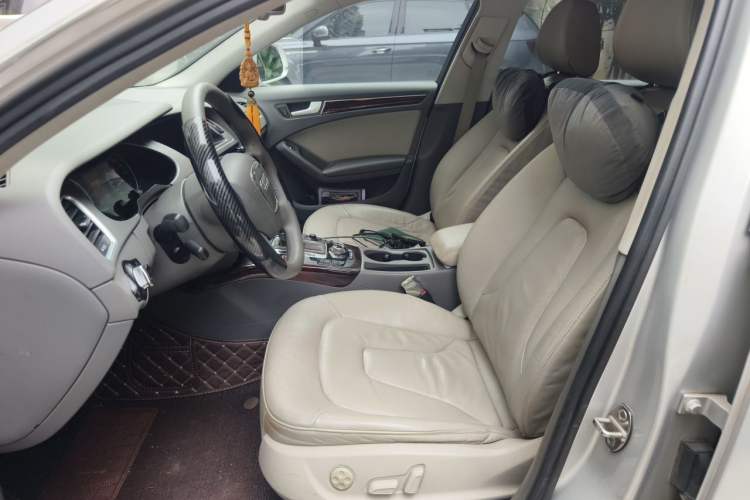 Used Audi A4L 2010 2.0 TFSI Technology Edition Left Front Seat