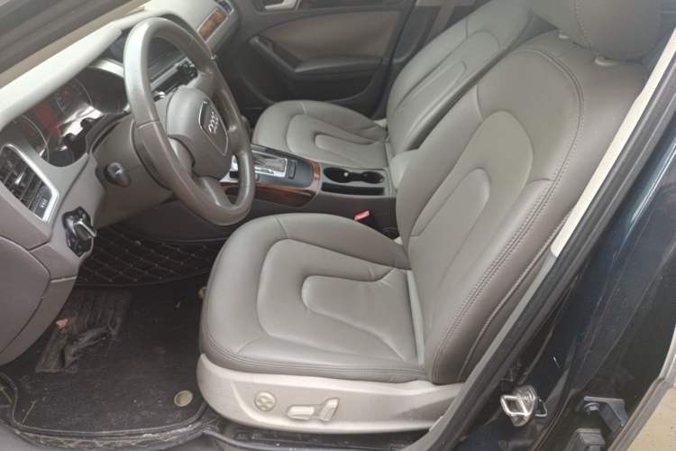 Used Audi A4L 2010 2.0 TFSI Technology Edition Left Front Seat