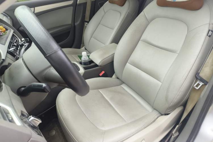 Used Audi A4L 2010 2.0 TFSI Standard Edition Left Front Seat