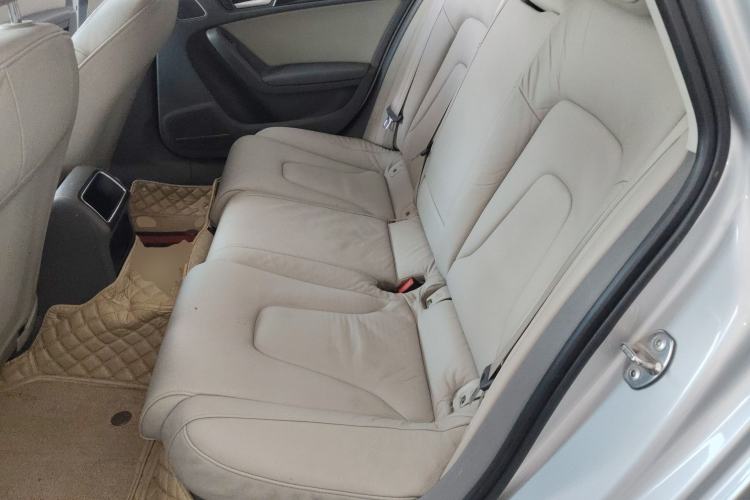 Used Audi A4L 2010 2.0 TFSI Comfort Edition Left Rear Seat