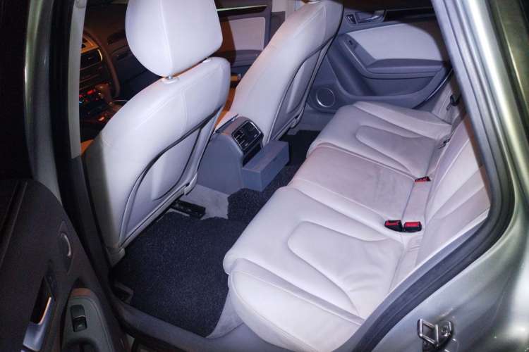 Used Audi A4L 2010 2.0 TFSI Luxury Model Left Rear Seat