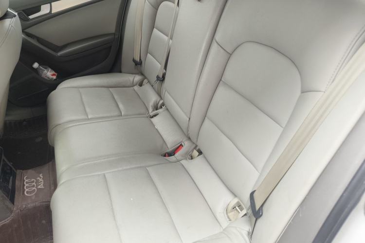 Used Audi A4L 2010 2.0 TFSI Standard Edition Left Rear Seat