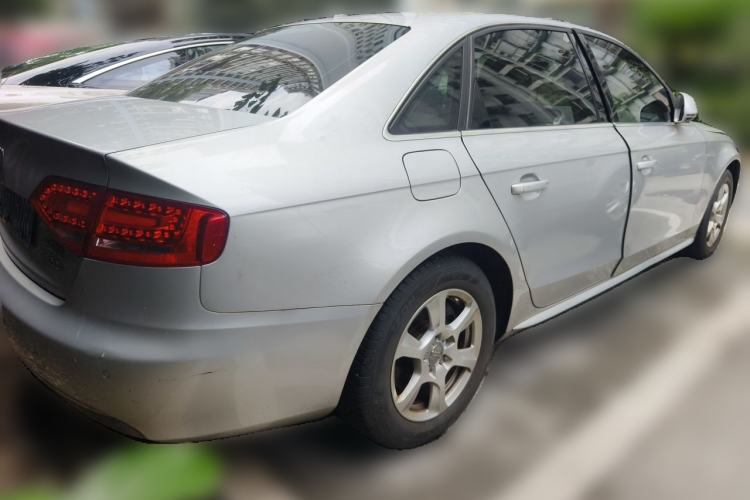 Used Audi A4L 2010 2.0 TFSI Technology Edition Rear Right 45 Deg