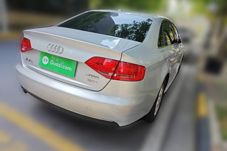 Used Audi A4L 2010 2.0 TFSI Technology Edition Rear Right 45 Deg