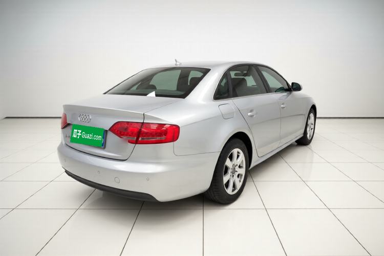 Used Audi A4L 2010 2.0 TFSI Luxury Model Rear Right 45 Deg