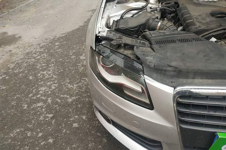 Used Audi A4L 2010 2.0 TFSI Standard Edition Right Front Headlight