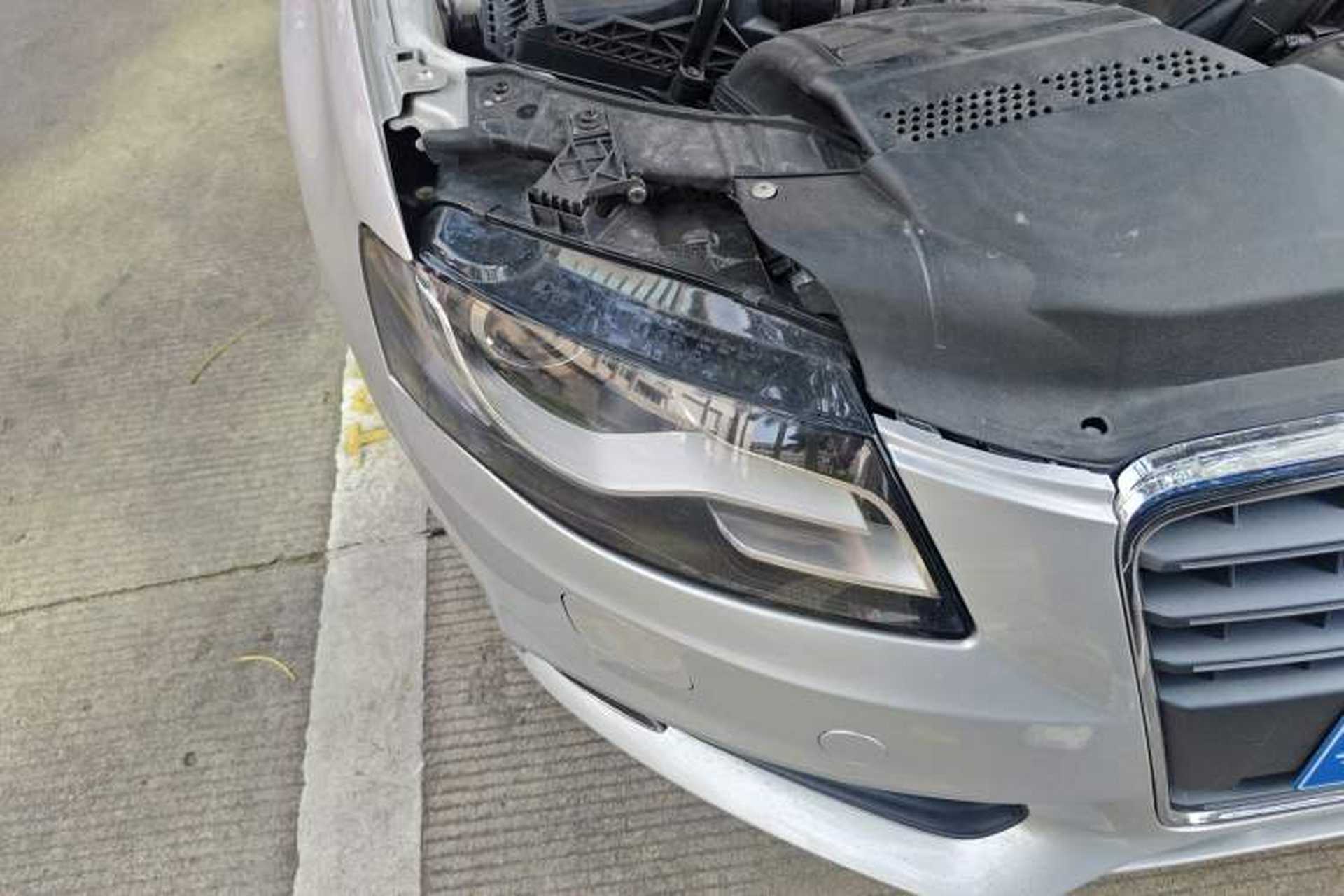 Used Audi A4L 2010 2.0 TFSI Comfort Edition Right Front Headlight