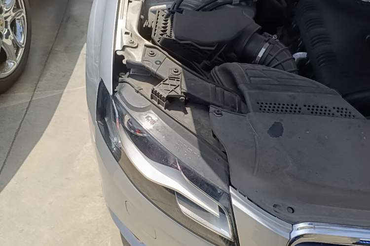Used Audi A4L 2010 2.0 TFSI Standard Edition Right Front Headlight