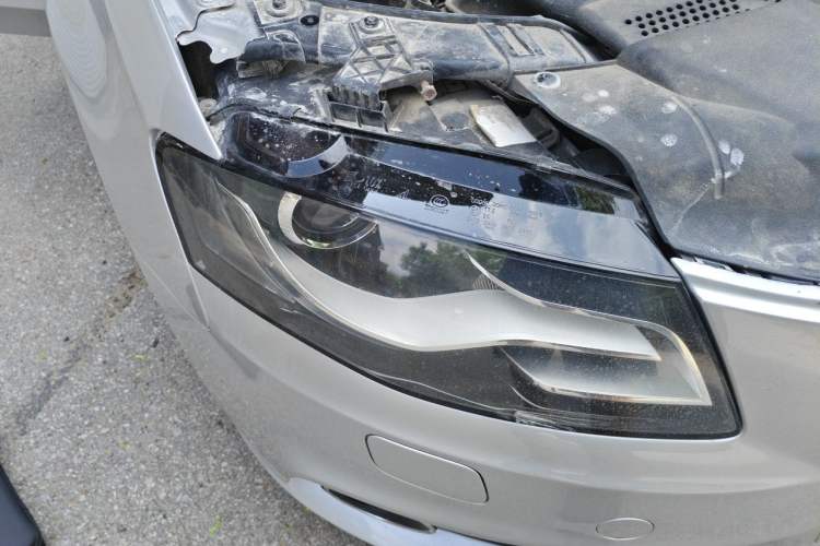 Used Audi A4L 2010 2.0 TFSI Standard Edition Right Front Headlight