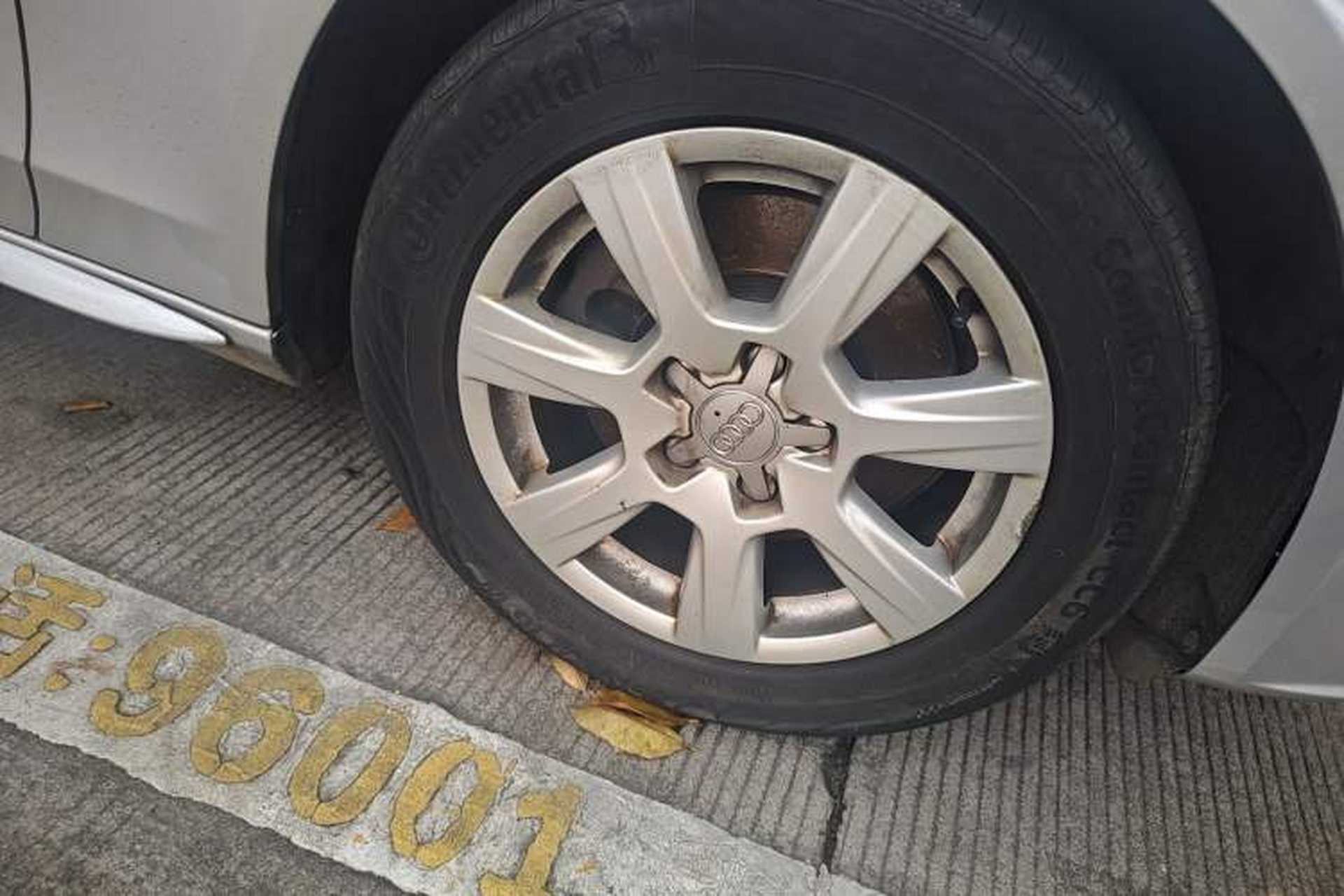 Used Audi A4L 2010 2.0 TFSI Comfort Edition Right Front Wheel Hub