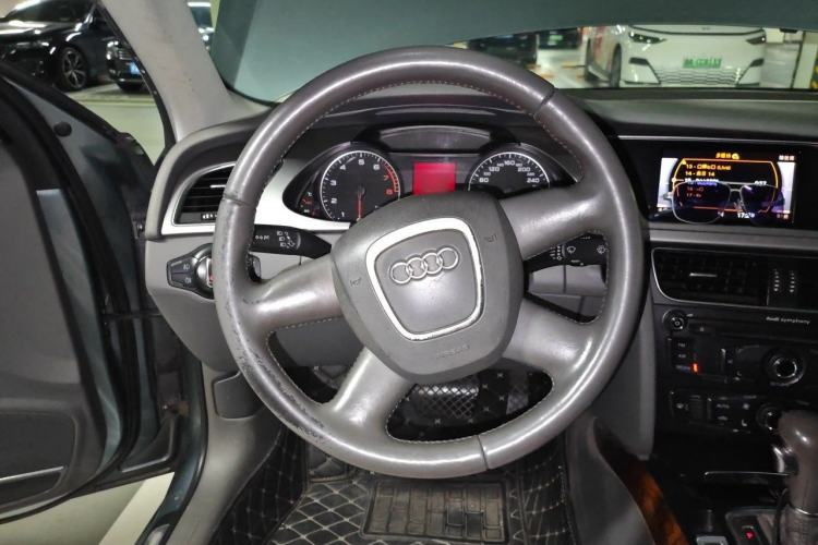Used Audi A4L 2010 2.0 TFSI Technology Edition Steering Wheel