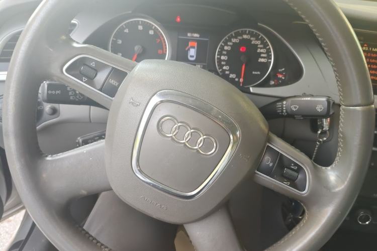Used Audi A4L 2010 2.0 TFSI Technology Edition Steering Wheel