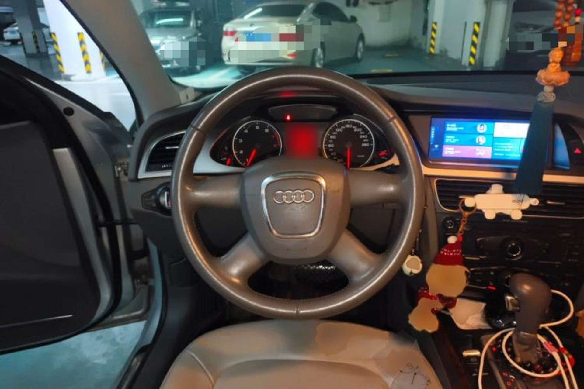 Used Audi A4L 2010 2.0 TFSI Comfort Edition Steering Wheel