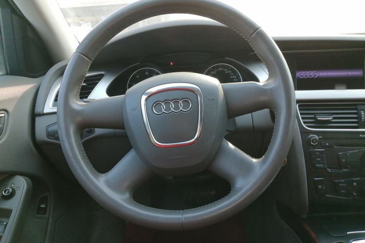 Used Audi A4L 2010 2.0 TFSI Comfort Edition Steering Wheel