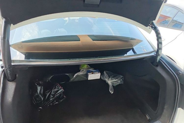 Used Audi A4L 2010 2.0 TFSI Comfort Edition Trunk