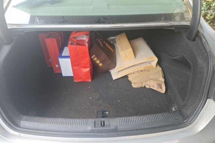 Used Audi A4L 2010 2.0 TFSI Technology Edition Trunk