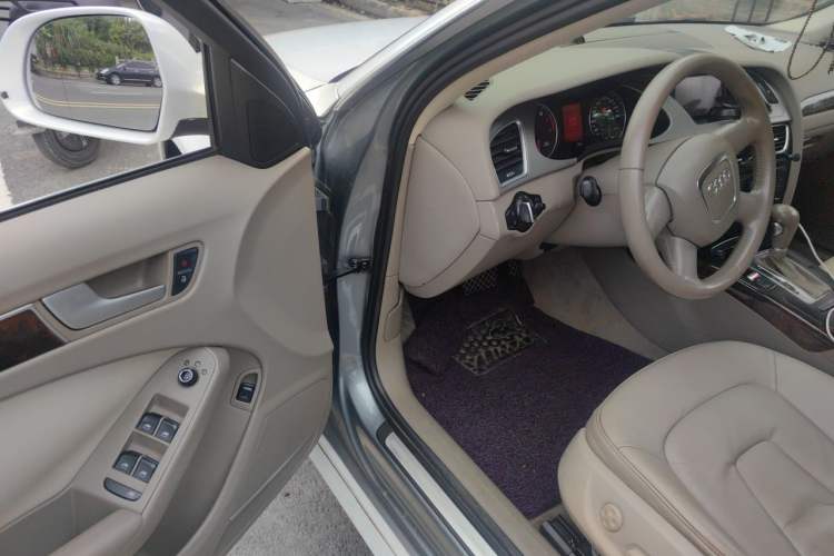 Used Audi A4L 2010 2.0 TFSI Comfort Edition Driver Seat