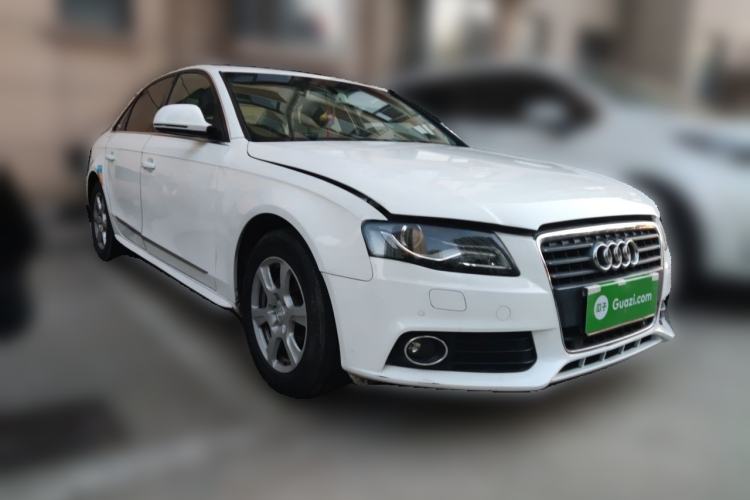 Used Audi A4L 2010 2.0 TFSI Technology Edition Front Right 45 Deg