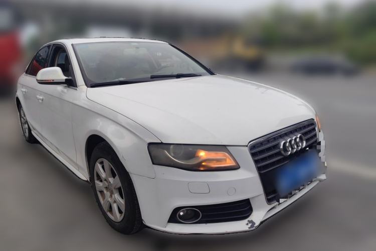 Used Audi A4L 2010 2.0 TFSI Comfort Edition Front Right 45 Deg