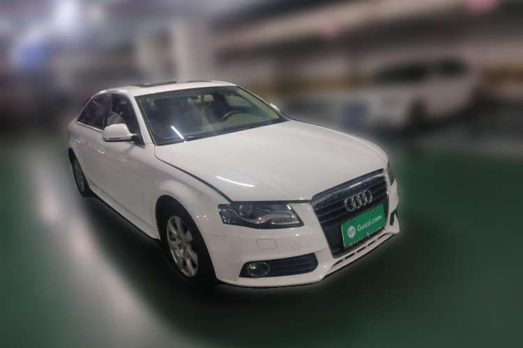 Used Audi A4L 2010 2.0 TFSI Comfort Edition Front Right 45 Deg