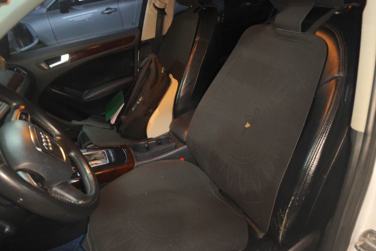 Used Audi A4L 2010 2.0 TFSI Technology Edition Left Front Seat