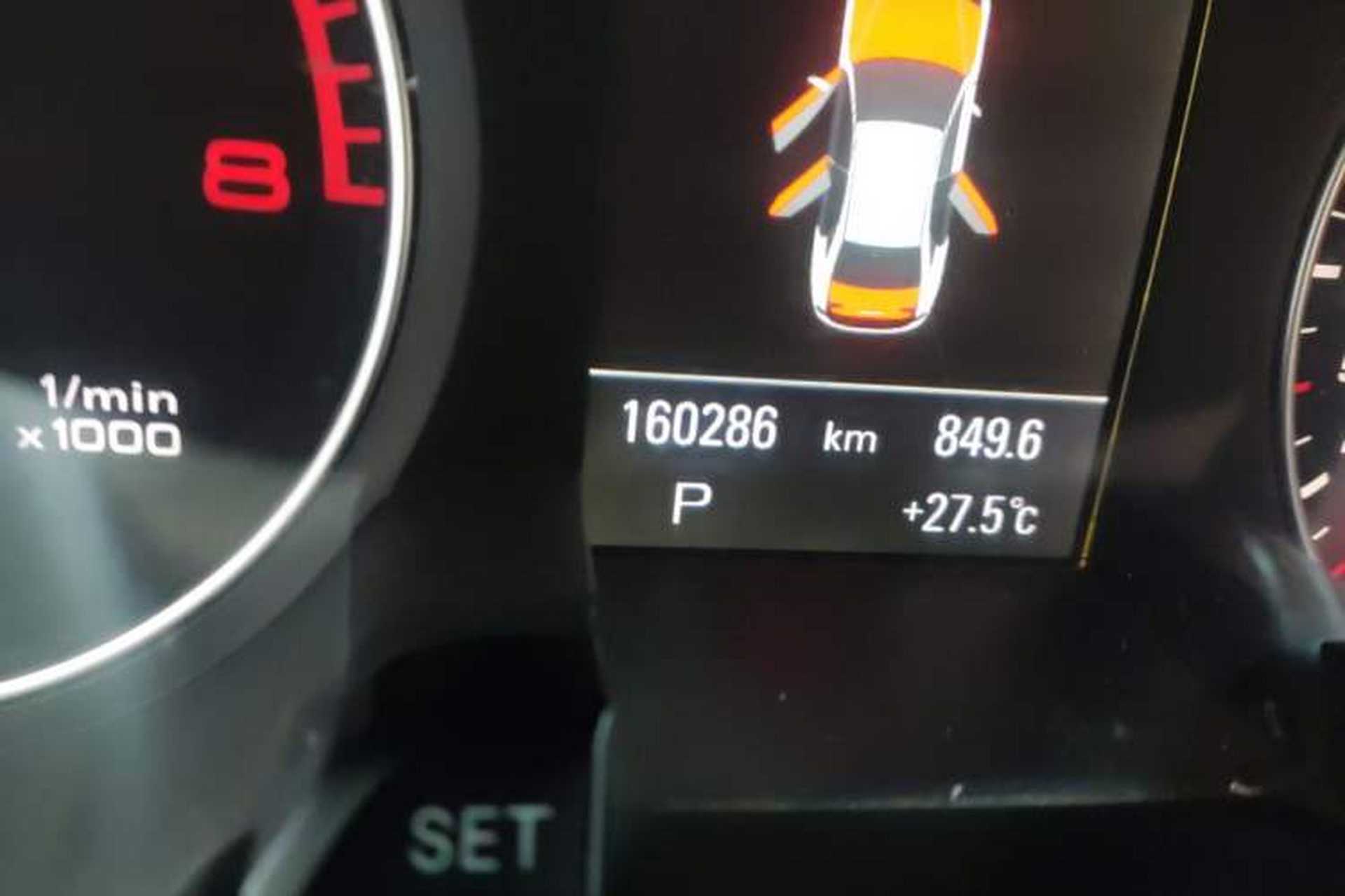 Used Audi A4L 2010 2.0 TFSI Technology Edition Odometer Close Up