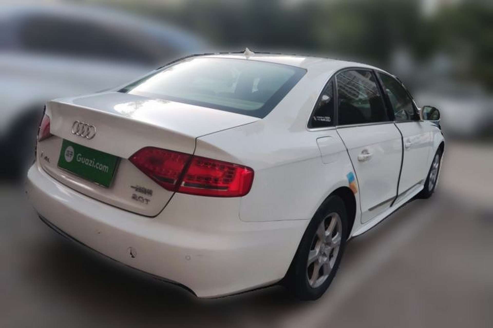 Used Audi A4L 2010 2.0 TFSI Technology Edition Rear Right 45 Deg