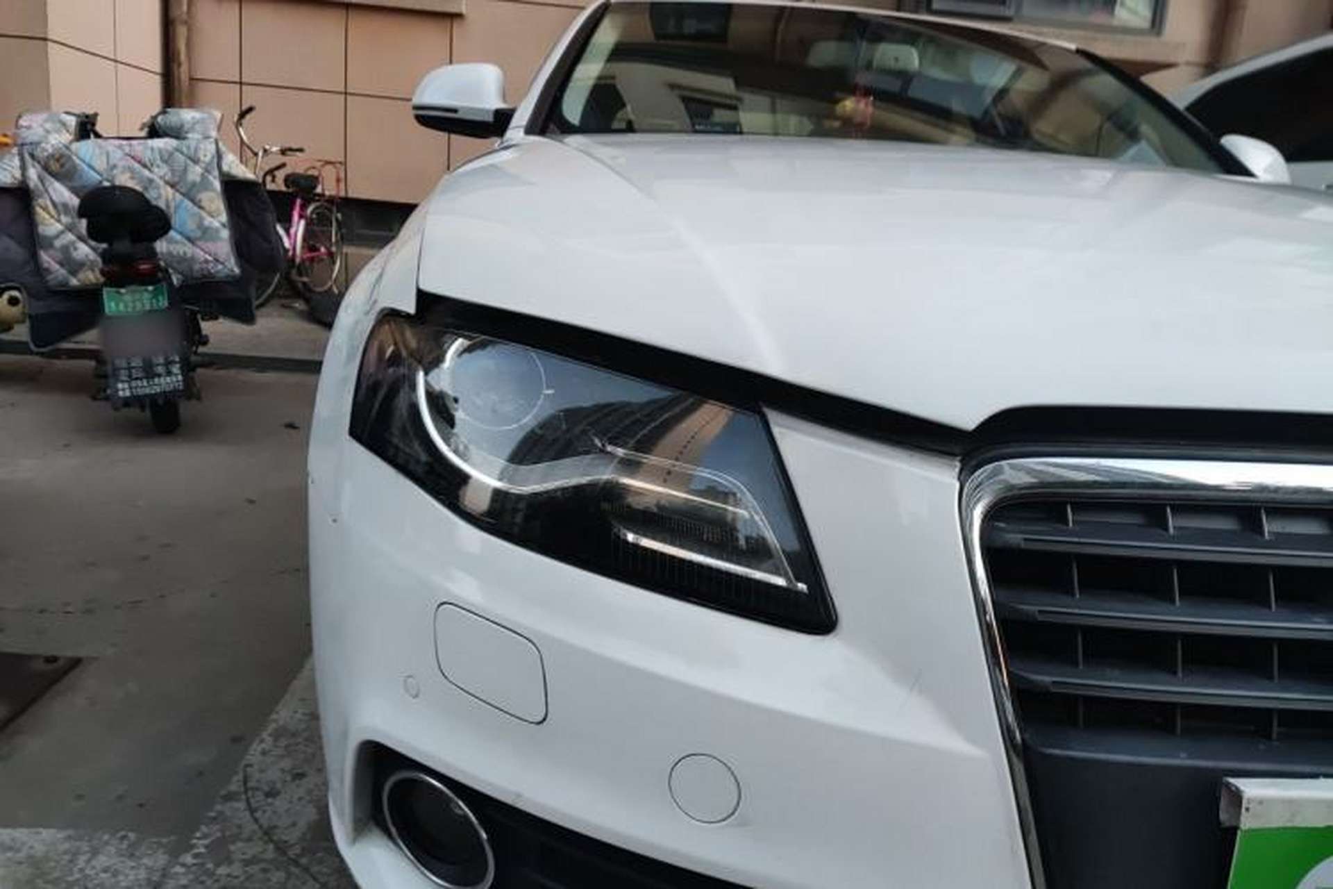 Used Audi A4L 2010 2.0 TFSI Technology Edition Right Front Headlight