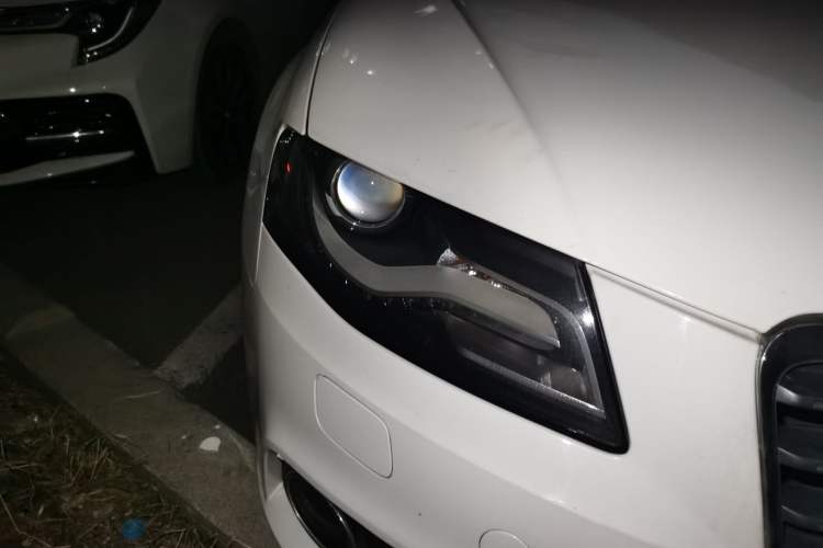 Used Audi A4L 2010 2.0 TFSI Standard Edition Right Front Headlight