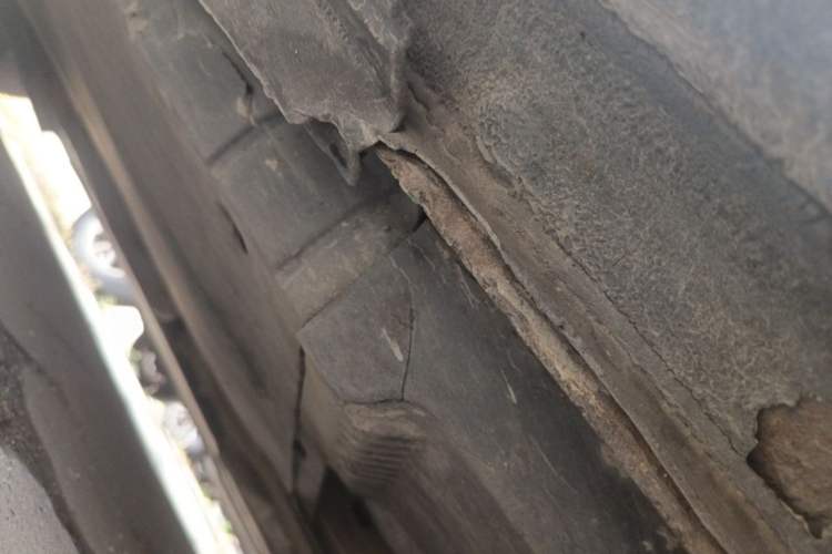 Used Audi A4L 2011 2.0 TFSI Comfort Model Chassis Front Right